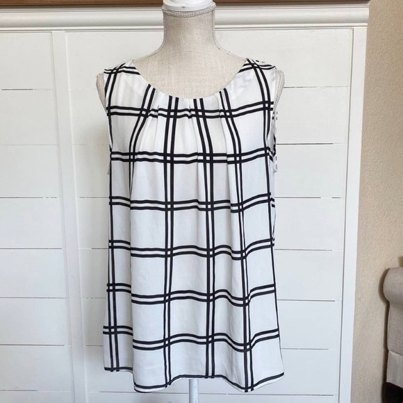 LOFT Tops - LOFT Women's Windowpane Pleated Dressy Sleeveless Blouse - L EUC